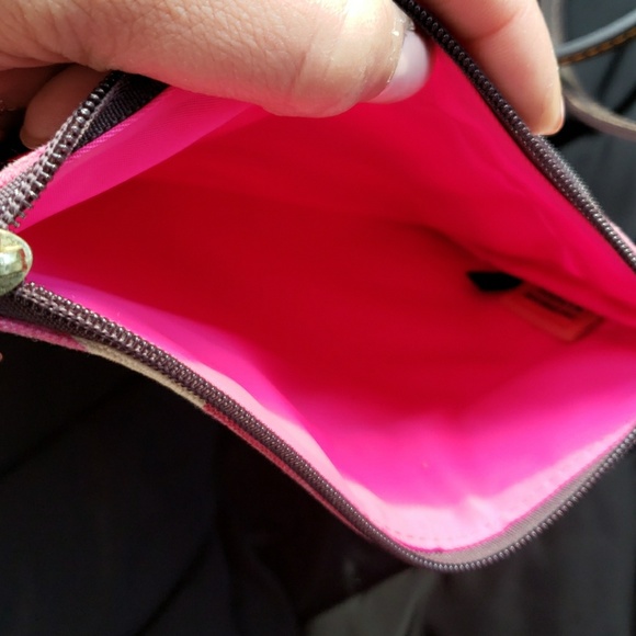 Dooney & Bourke crossbody - Picture 4 of 7